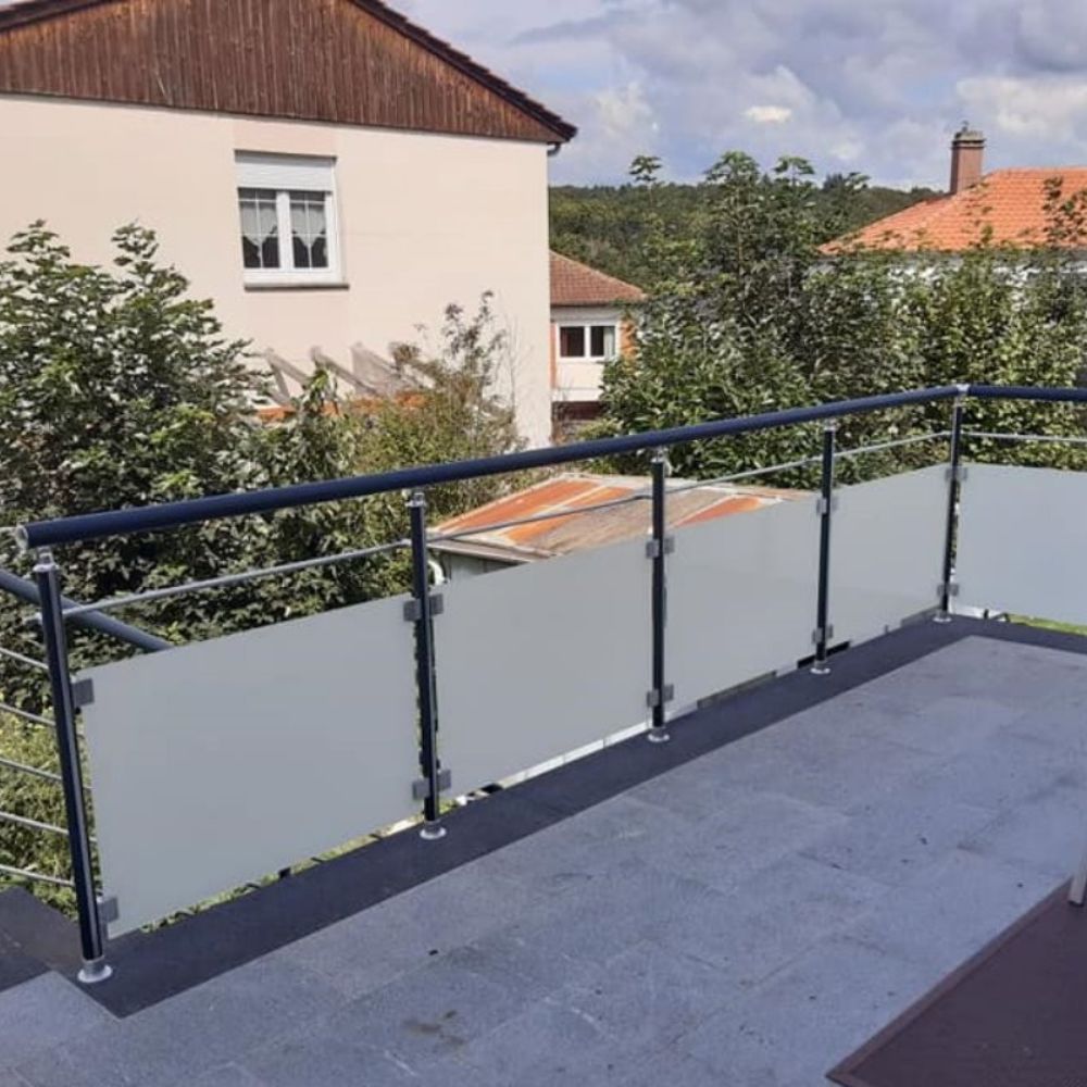 Garde-corps aluminium pour terrasse