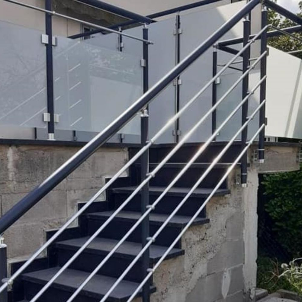 Garde-corps aluminium pour escaliers